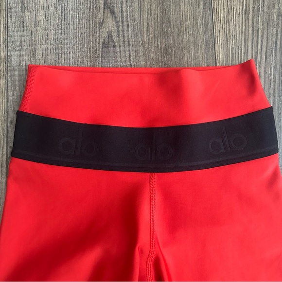 Alo High Waist Cherry Red Leggings with Black Band - Picture 4 of 6